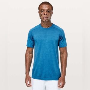 Lululemon Metal Vent Tech Short Sleeve, bright heather blue, men’s small